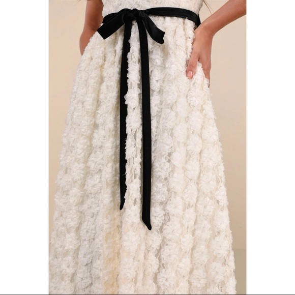 Lulu's Ivory 3D Floral Lace Strapless Midi Dress Formal Prom Wedding Party Gown - Picture 4 of 16